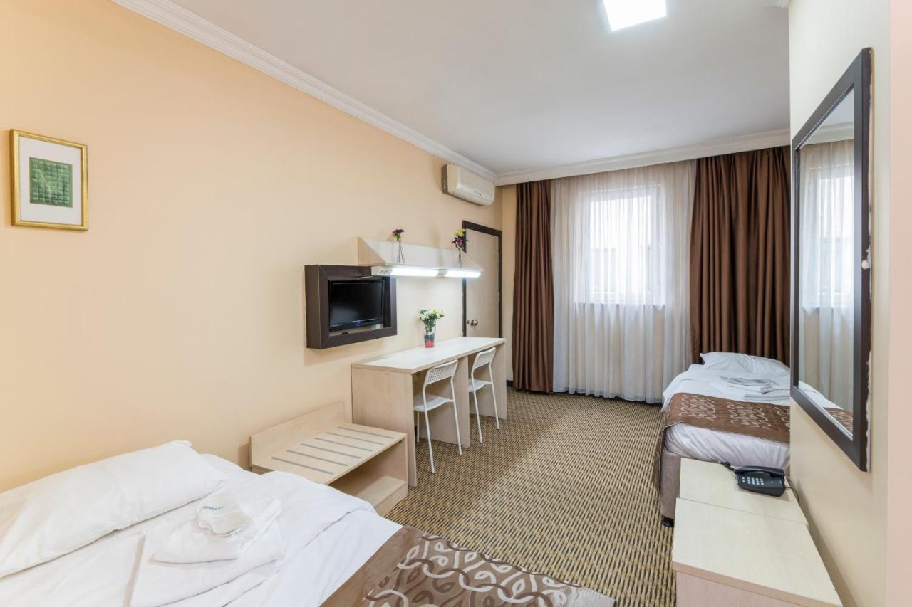 My Dome Economy Hotell Istanbul Exteriör bild