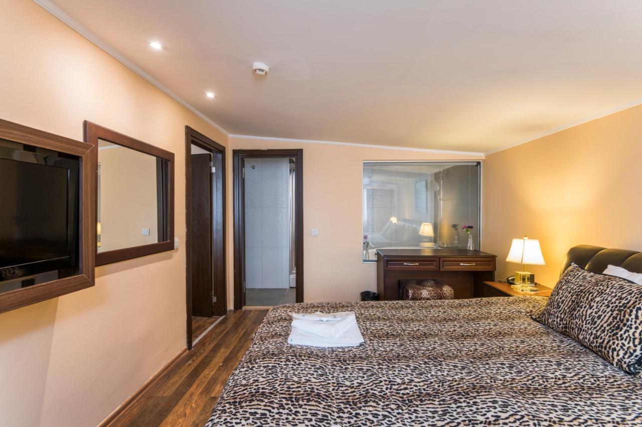 My Dome Economy Hotell Istanbul Exteriör bild